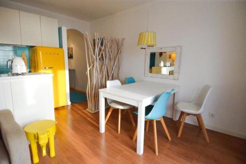 Appartement Yellow Submarine on the seafront Rua José Veríssimo, Prédio do Arco 2 B Silveira