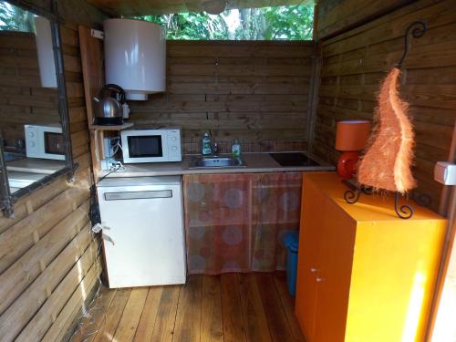 Tente de luxe Yourte mongole 20 rue de la patarianne Huriel