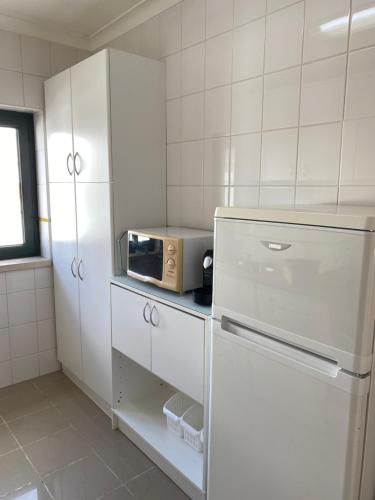 ZéLétte Beach House São Bernardino portugal