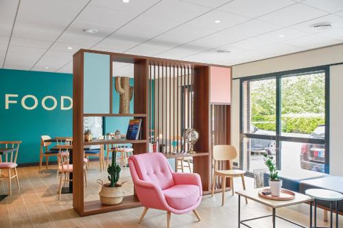 Appart'hôtel Zenitude Hôtel Résidences Toulouse Aéroport 10 Place de la Révolution Blagnac