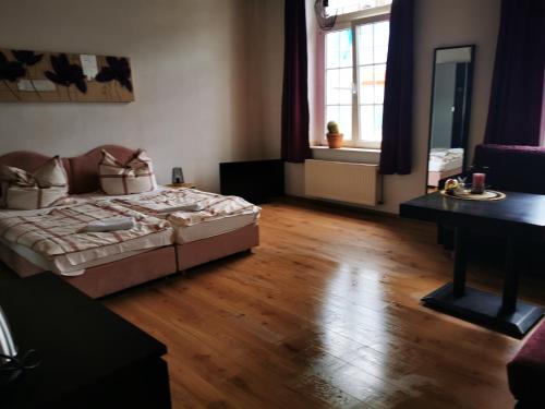 Appart'hôtel Zimmervermietung ,Messe- und Monteurzimmer in Grevenbroich 75 Poststraße Grevenbroich