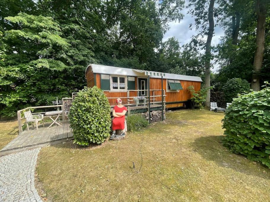 Appartement Zirkuswagen am Landhaus Labes (Stechlinsee) 9 Stechlinseestraße, 16775 Stechlin