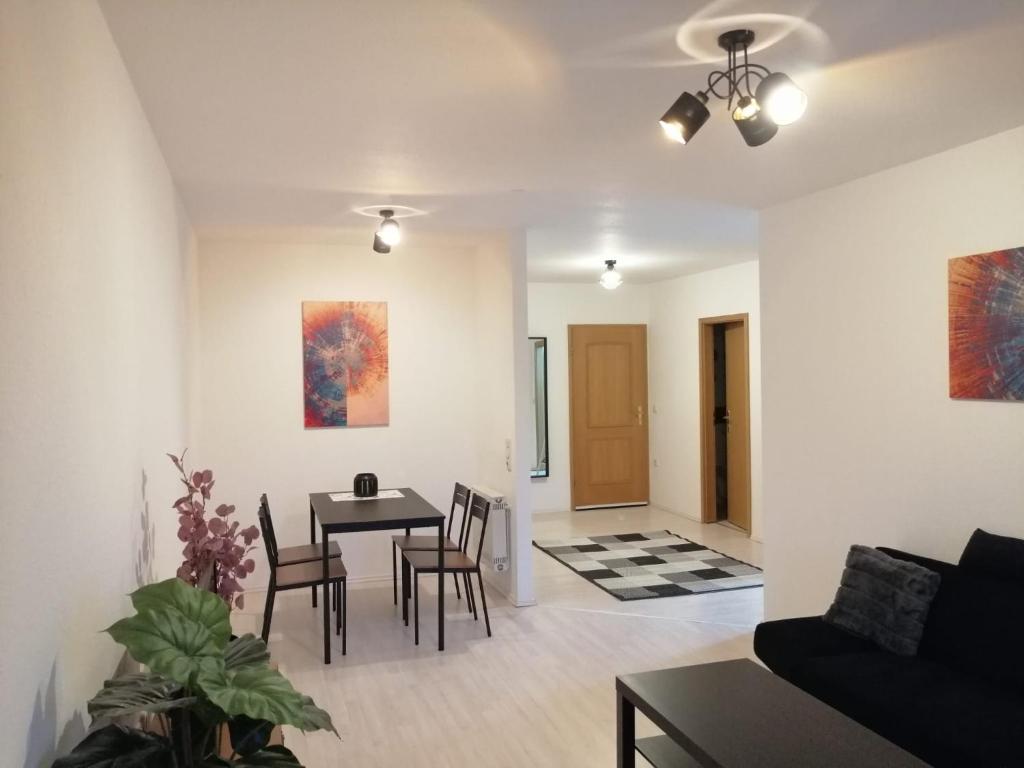 Appartement Zum Feldstein 6 Tachbacher Straße, 98660 Themar