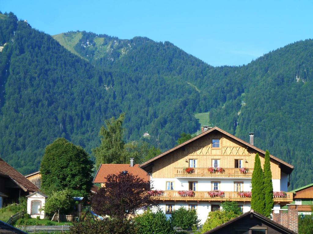 Appartements Zum Heisn Luitpolderhöfe 1, 83661 Lenggries