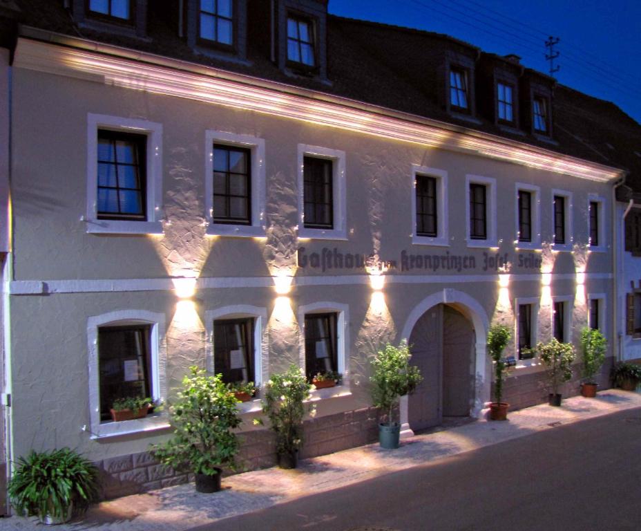 Hôtel Zum Kronprinzen Hotel Garni Josef-Meyer-Str. 11, 76835 Weyher