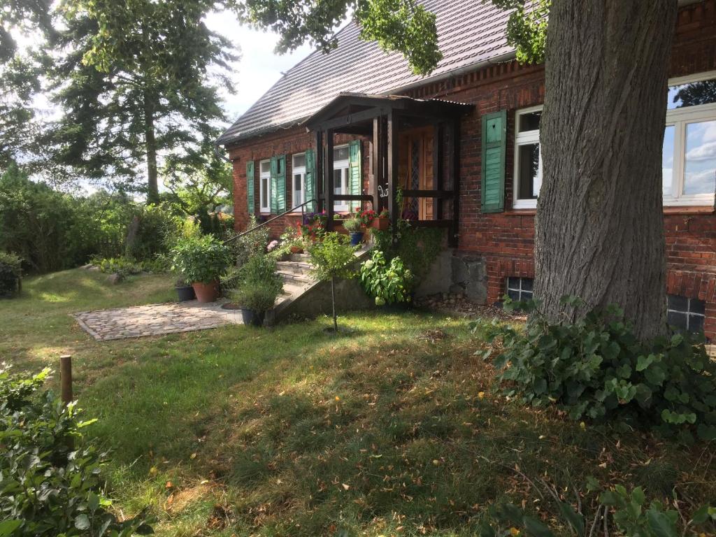 Appartement Zum Schwalbennest 23 Dorfstraße, 17209 Wredenhagen