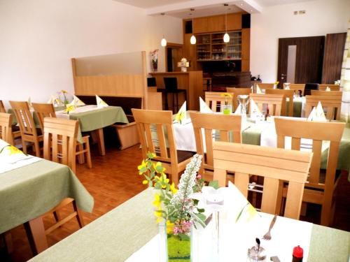 Hôtel Zum Schwarzen Bären Dorfstraße 8, Oberlind Vohenstrauß