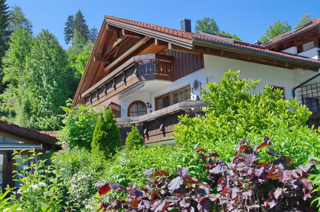 Appartement Zum See 8 Oberzollbrückestraße, 87527 Ofterschwang