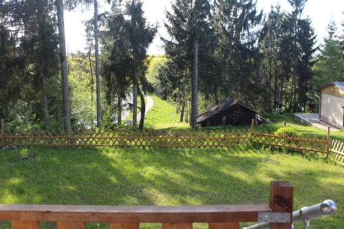 B&B / Chambre d'hôtes Zum-Seehörnchen Haus Fuchs Unteres Leitenholz 46 Tanna