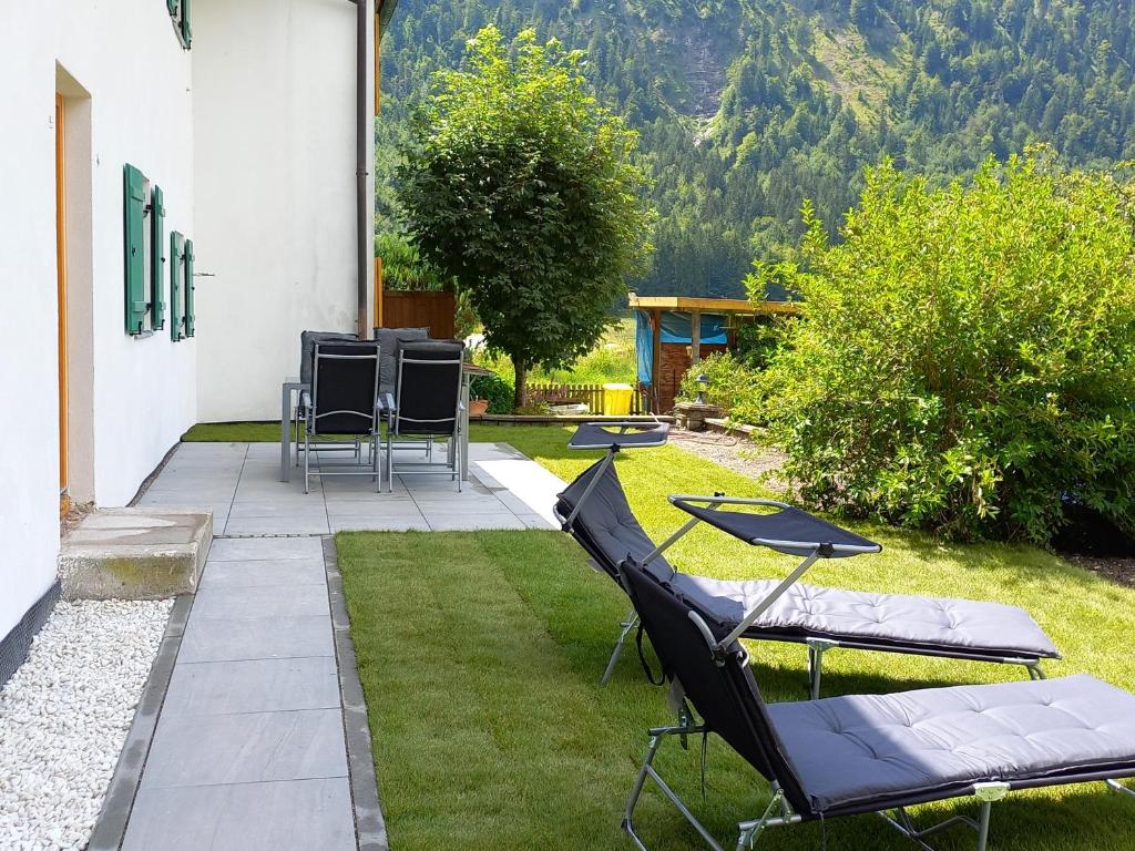 Appartements Zur alten Schmiede Kaiser-Ludwig-Platz 4, 82488 Ettal