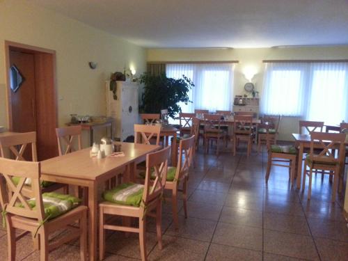 Hôtel Zur Linde Sachsenstr. 5 Ostrau